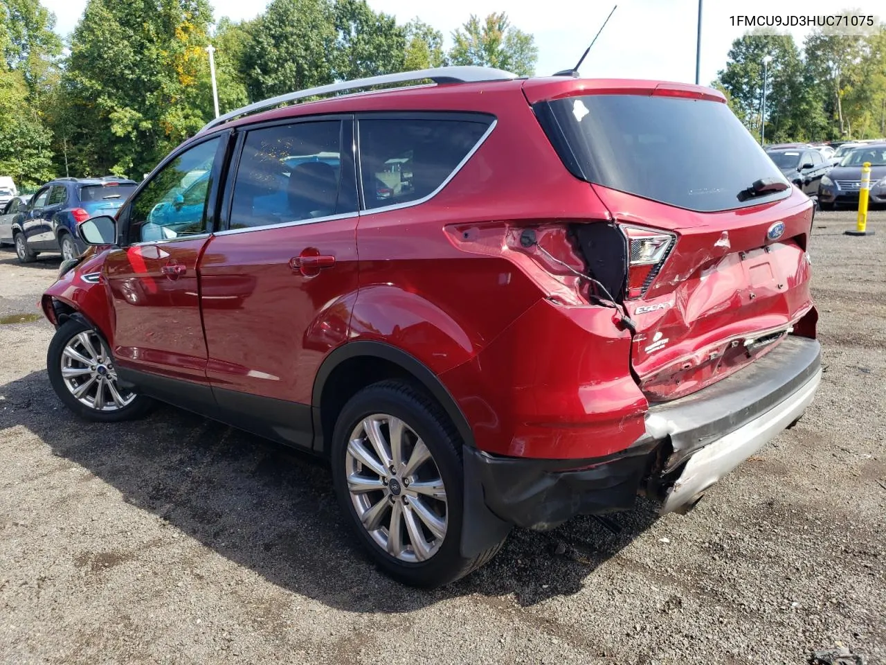 1FMCU9JD3HUC71075 2017 Ford Escape Titanium