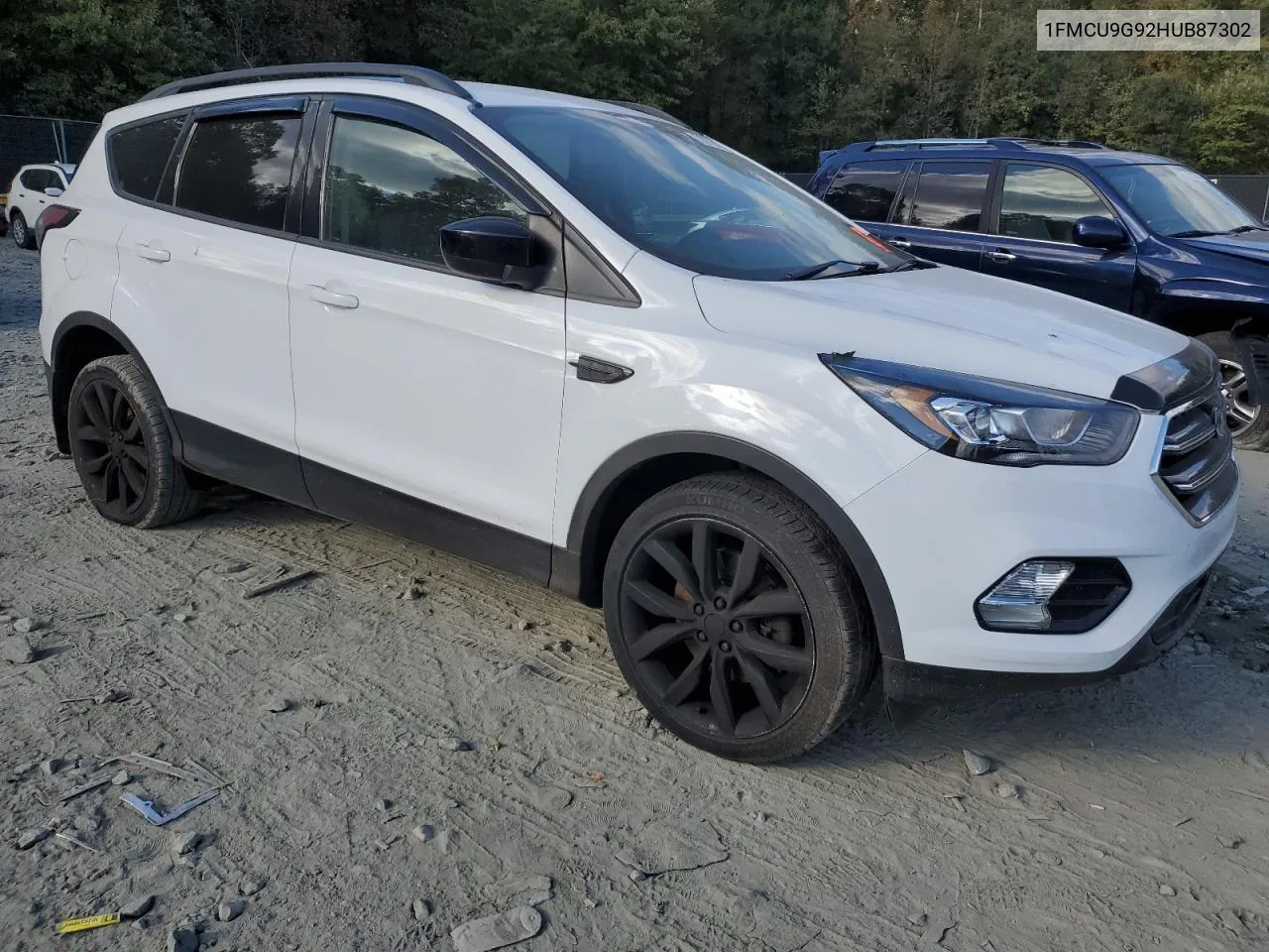 2017 Ford Escape Se VIN: 1FMCU9G92HUB87302 Lot: 73721274