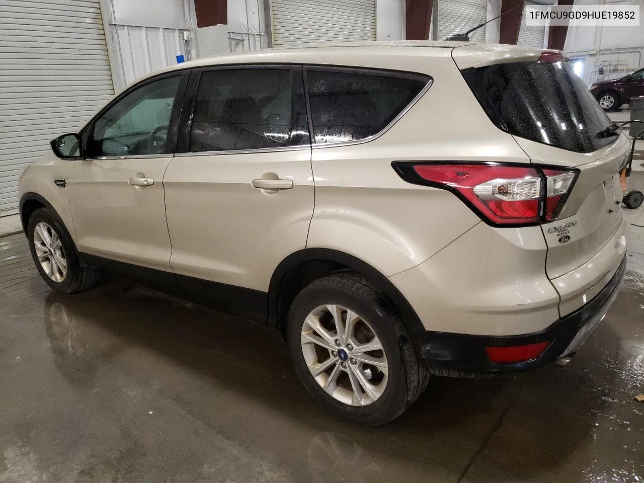 2017 Ford Escape Se VIN: 1FMCU9GD9HUE19852 Lot: 75004724