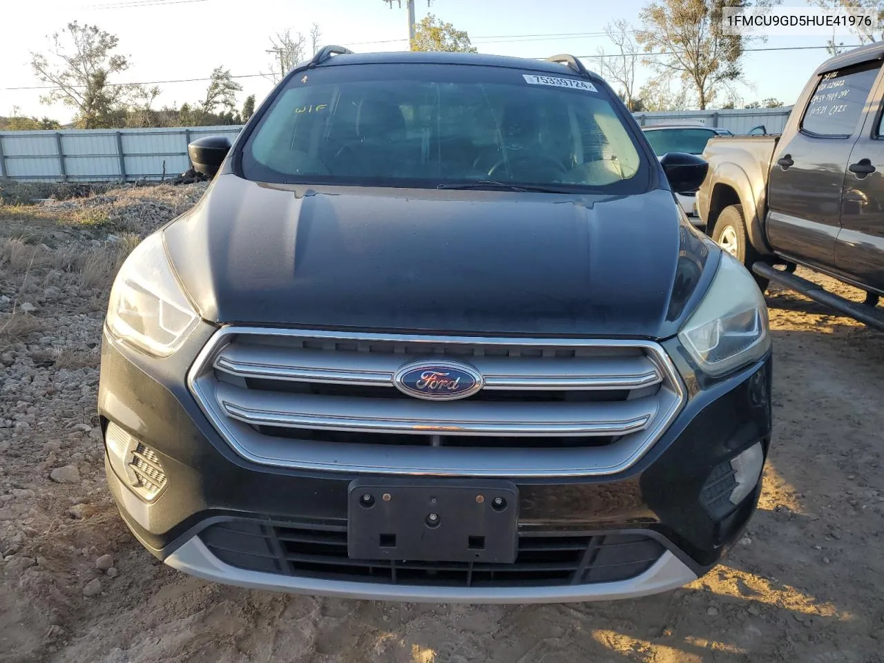 2017 Ford Escape Se VIN: 1FMCU9GD5HUE41976 Lot: 75339724