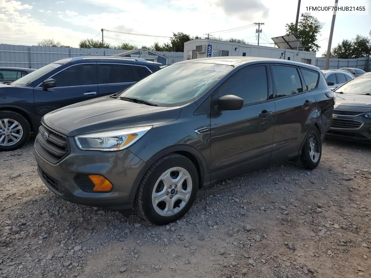 2017 Ford Escape S VIN: 1FMCU0F70HUB21455 Lot: 75627024