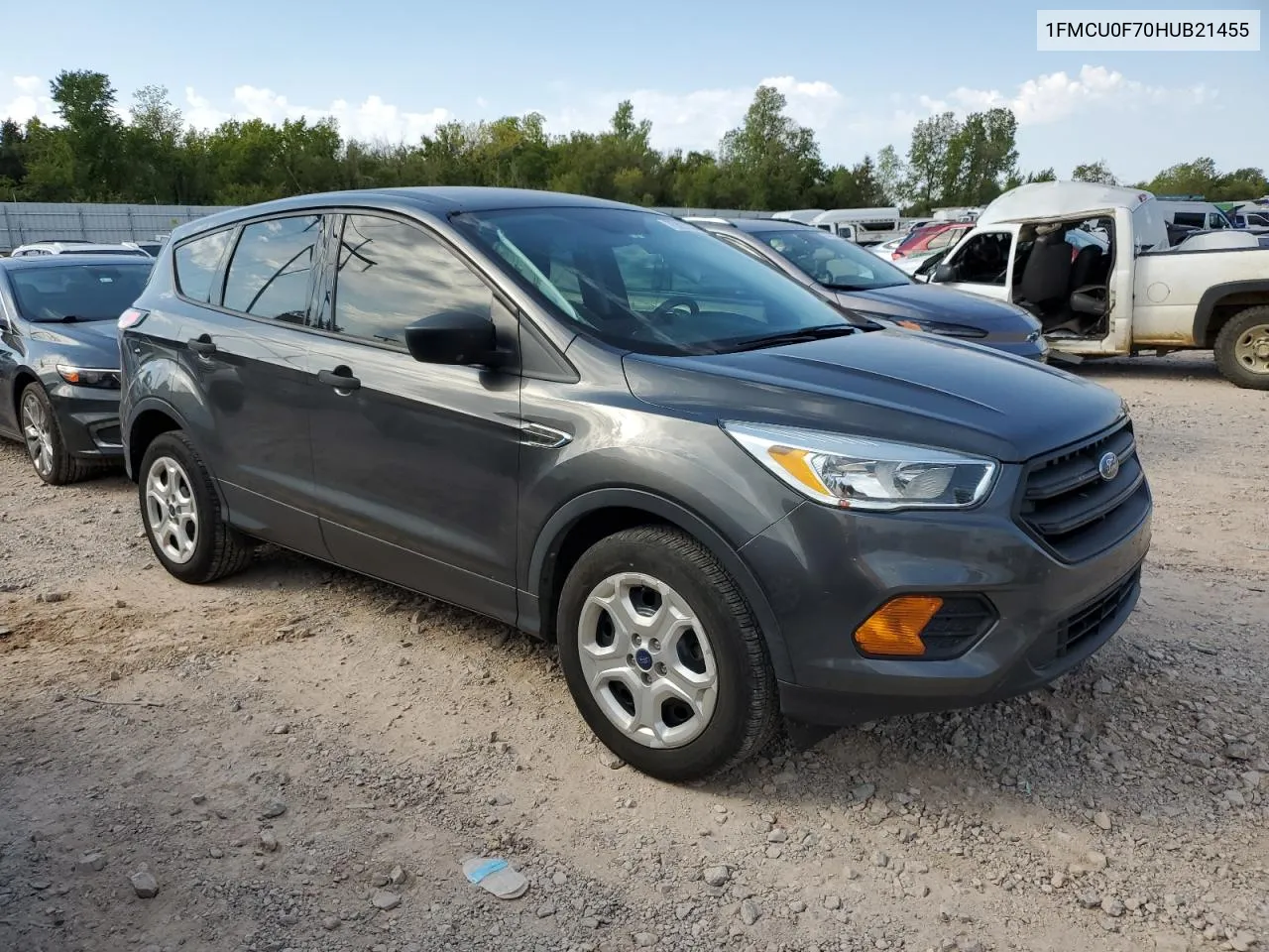 2017 Ford Escape S VIN: 1FMCU0F70HUB21455 Lot: 75627024