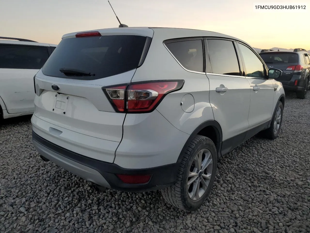 2017 Ford Escape Se VIN: 1FMCU9GD3HUB61912 Lot: 76126654