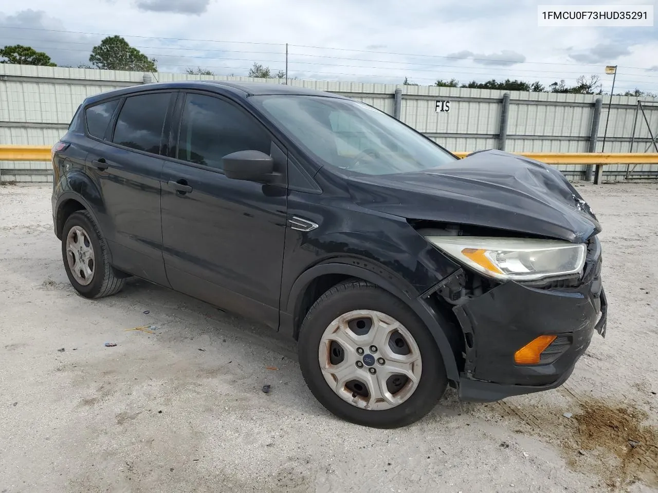 2017 Ford Escape S VIN: 1FMCU0F73HUD35291 Lot: 76338634