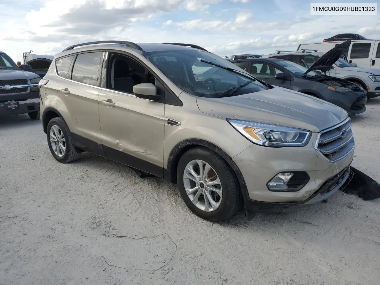 2017 Ford Escape Se VIN: 1FMCU0GD9HUB01323 Lot: 76900614