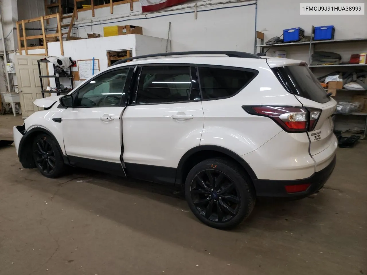 2017 Ford Escape Titanium VIN: 1FMCU9J91HUA38999 Lot: 77559354