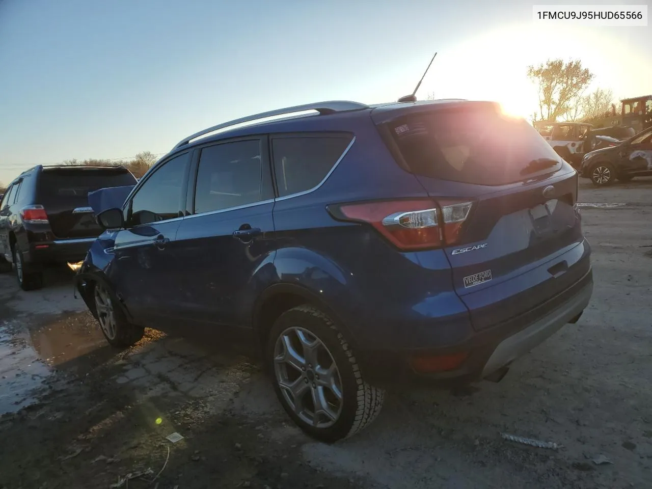 2017 Ford Escape Titanium VIN: 1FMCU9J95HUD65566 Lot: 81247124