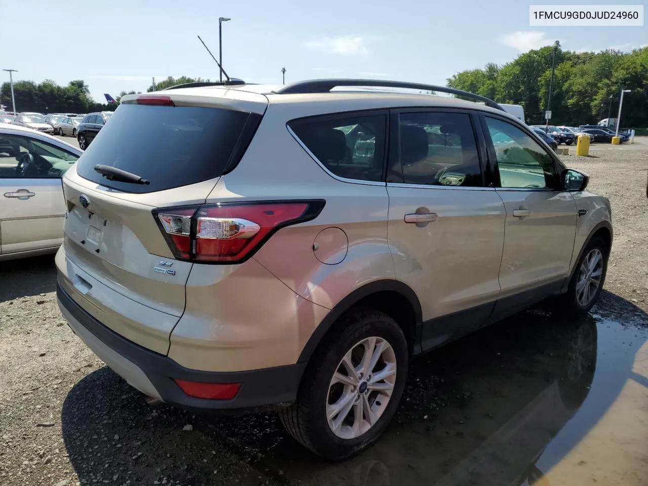 1FMCU9GD0JUD24960 2018 Ford Escape Se