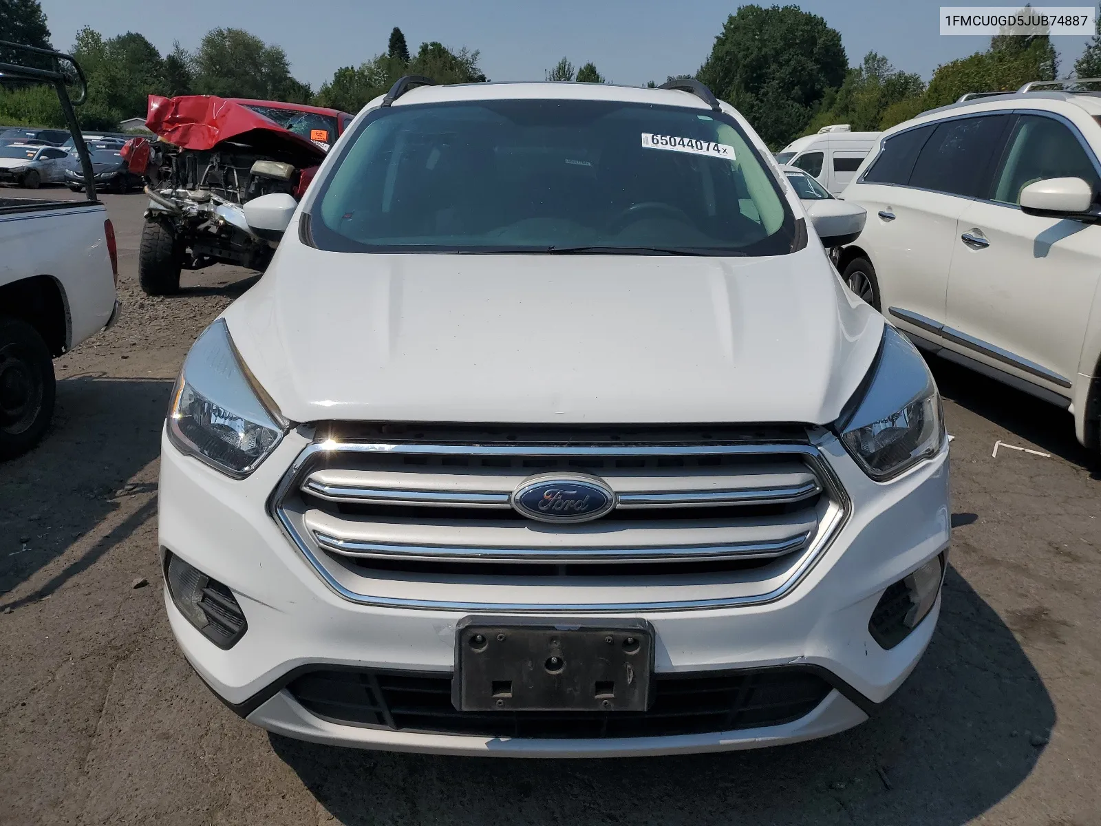 1FMCU0GD5JUB74887 2018 Ford Escape Se