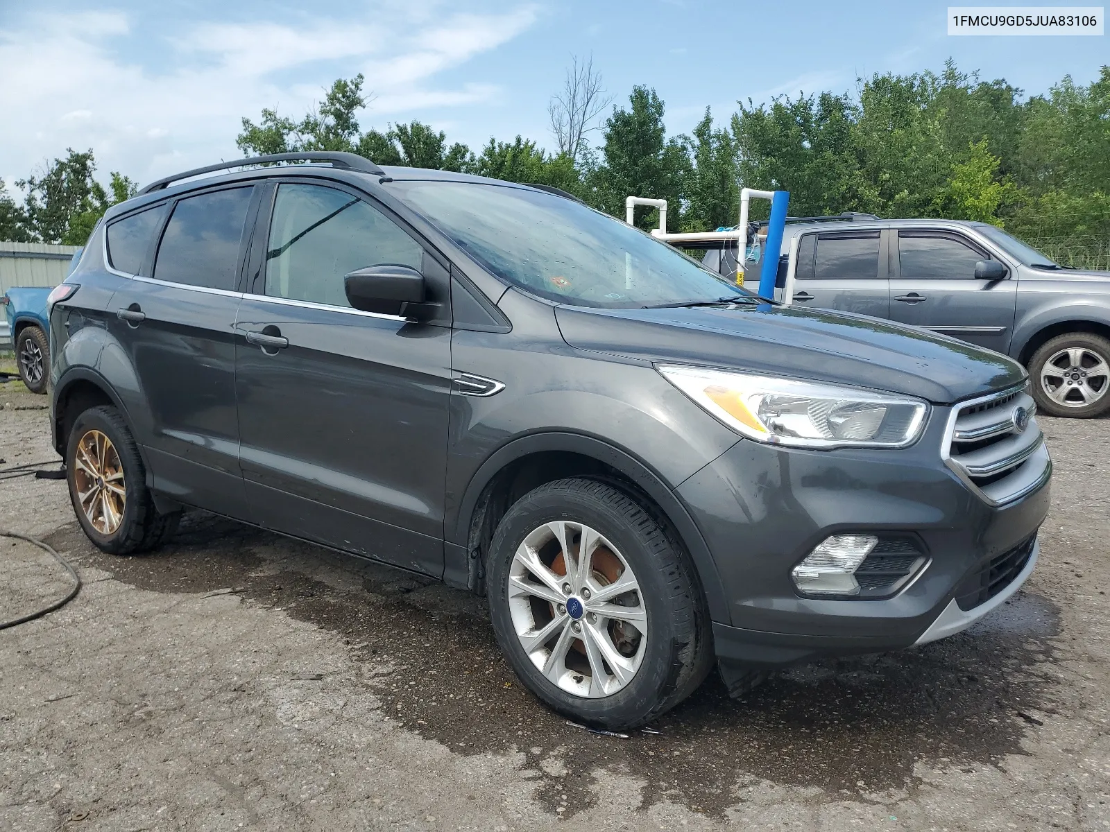 2018 Ford Escape Se VIN: 1FMCU9GD5JUA83106 Lot: 65270324