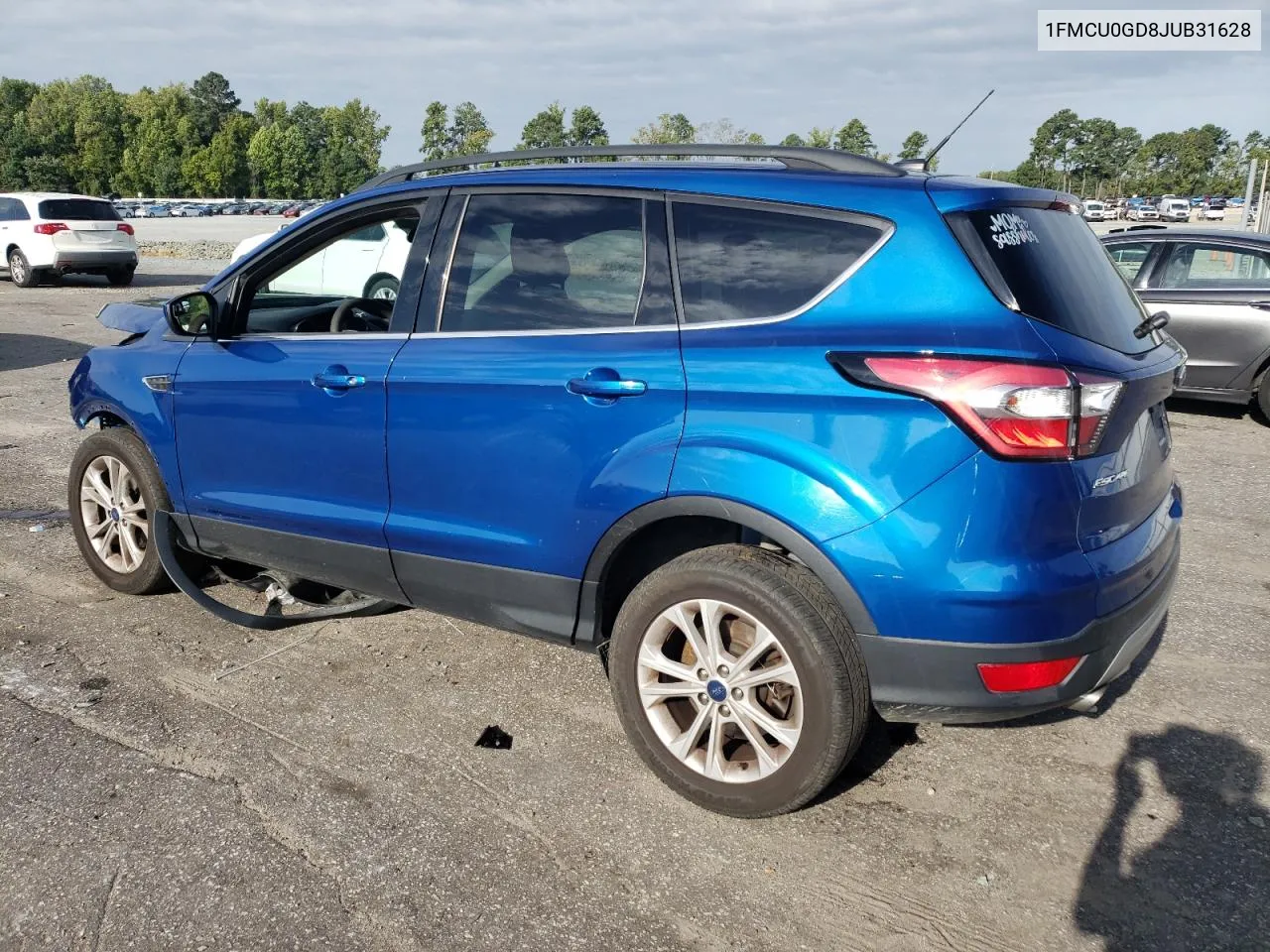 1FMCU0GD8JUB31628 2018 Ford Escape Se