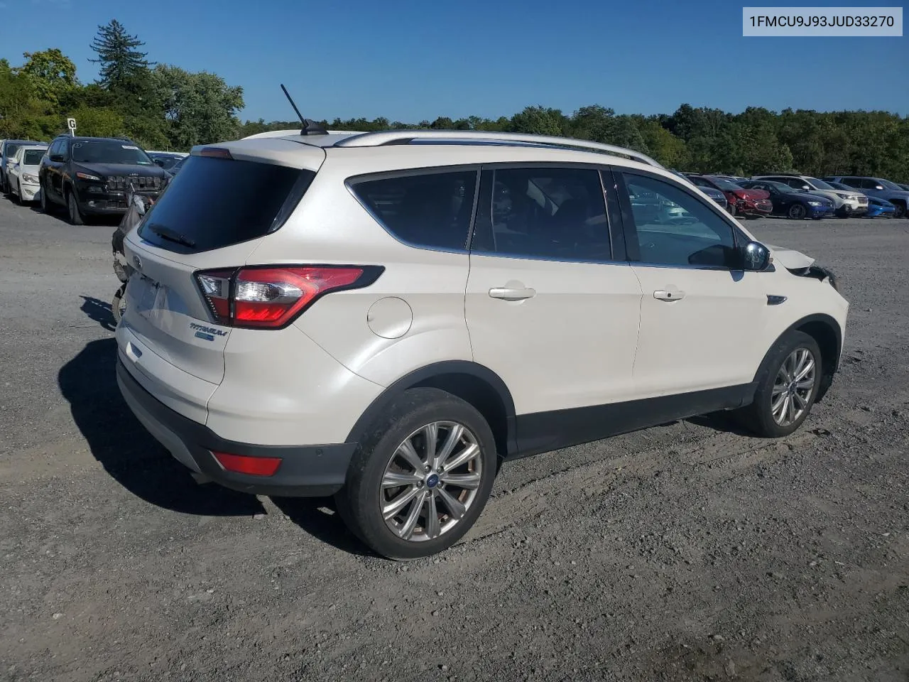 1FMCU9J93JUD33270 2018 Ford Escape Titanium