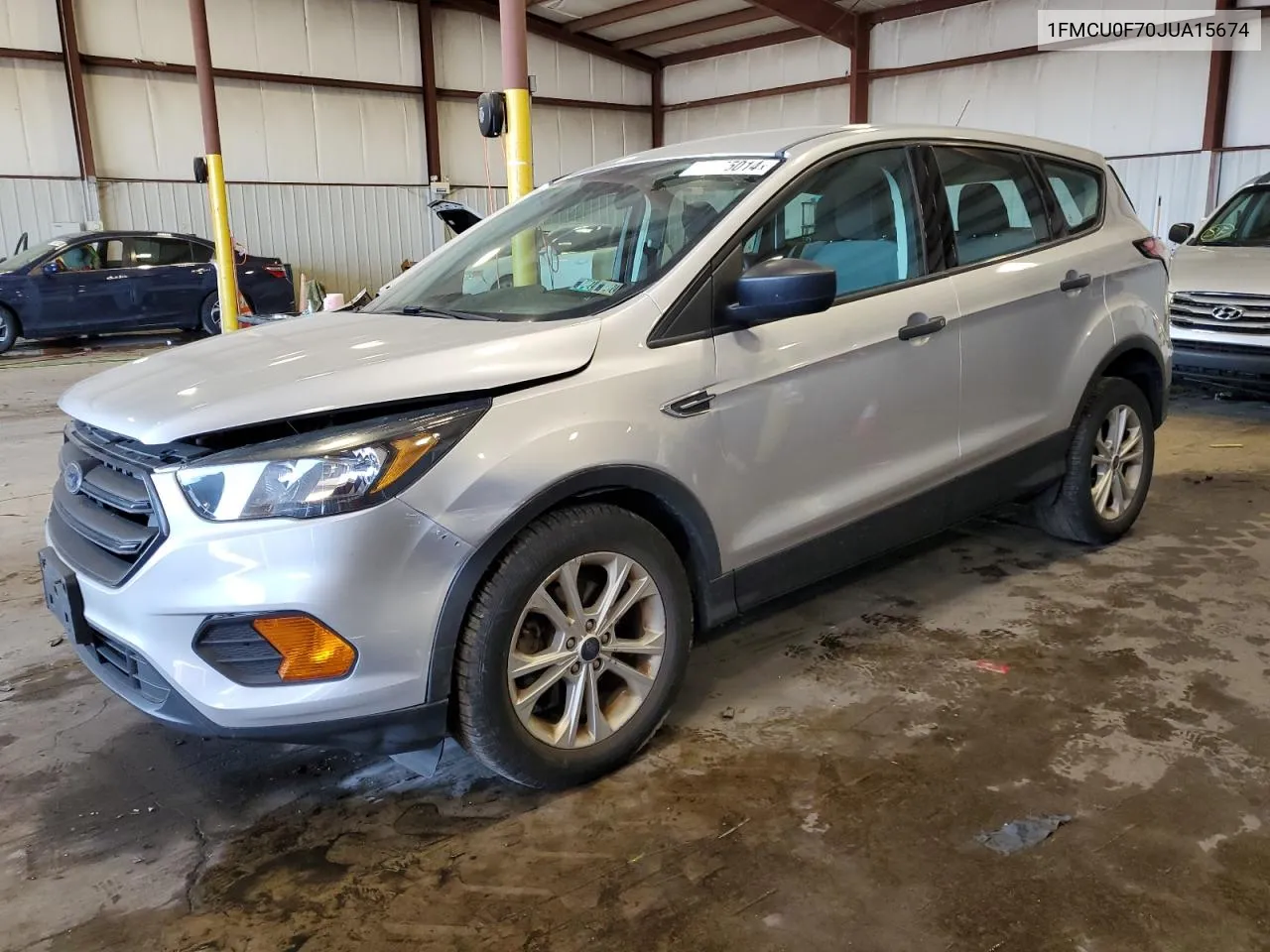 1FMCU0F70JUA15674 2018 Ford Escape S