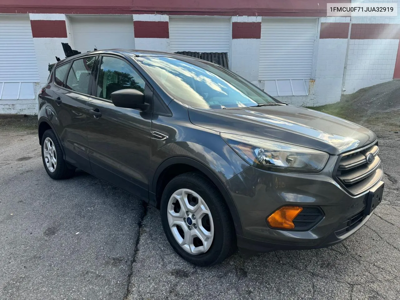 2018 Ford Escape S VIN: 1FMCU0F71JUA32919 Lot: 75951484