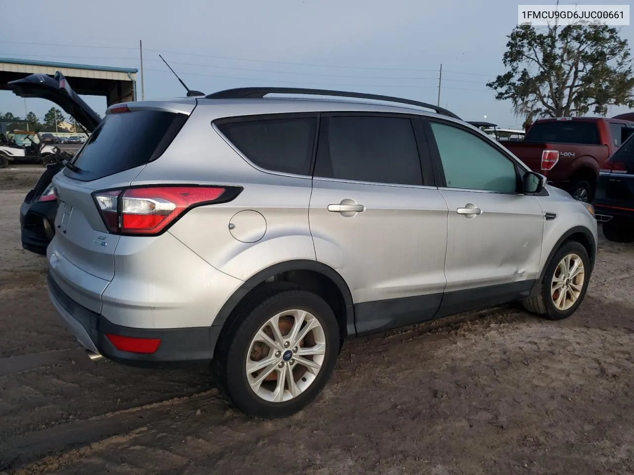 2018 Ford Escape Se VIN: 1FMCU9GD6JUC00661 Lot: 75993774