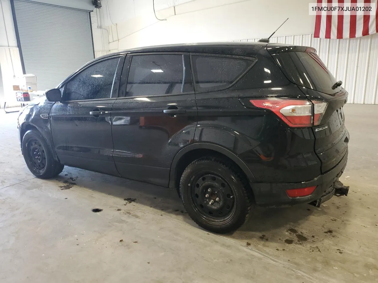 2018 Ford Escape S VIN: 1FMCU0F7XJUA01202 Lot: 76128484