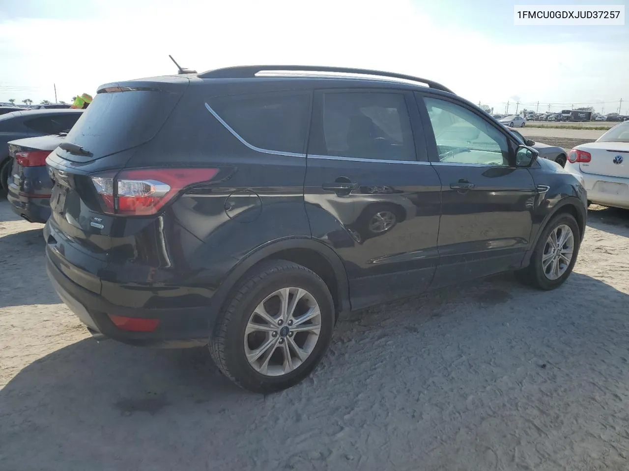 2018 Ford Escape Se VIN: 1FMCU0GDXJUD37257 Lot: 76404864