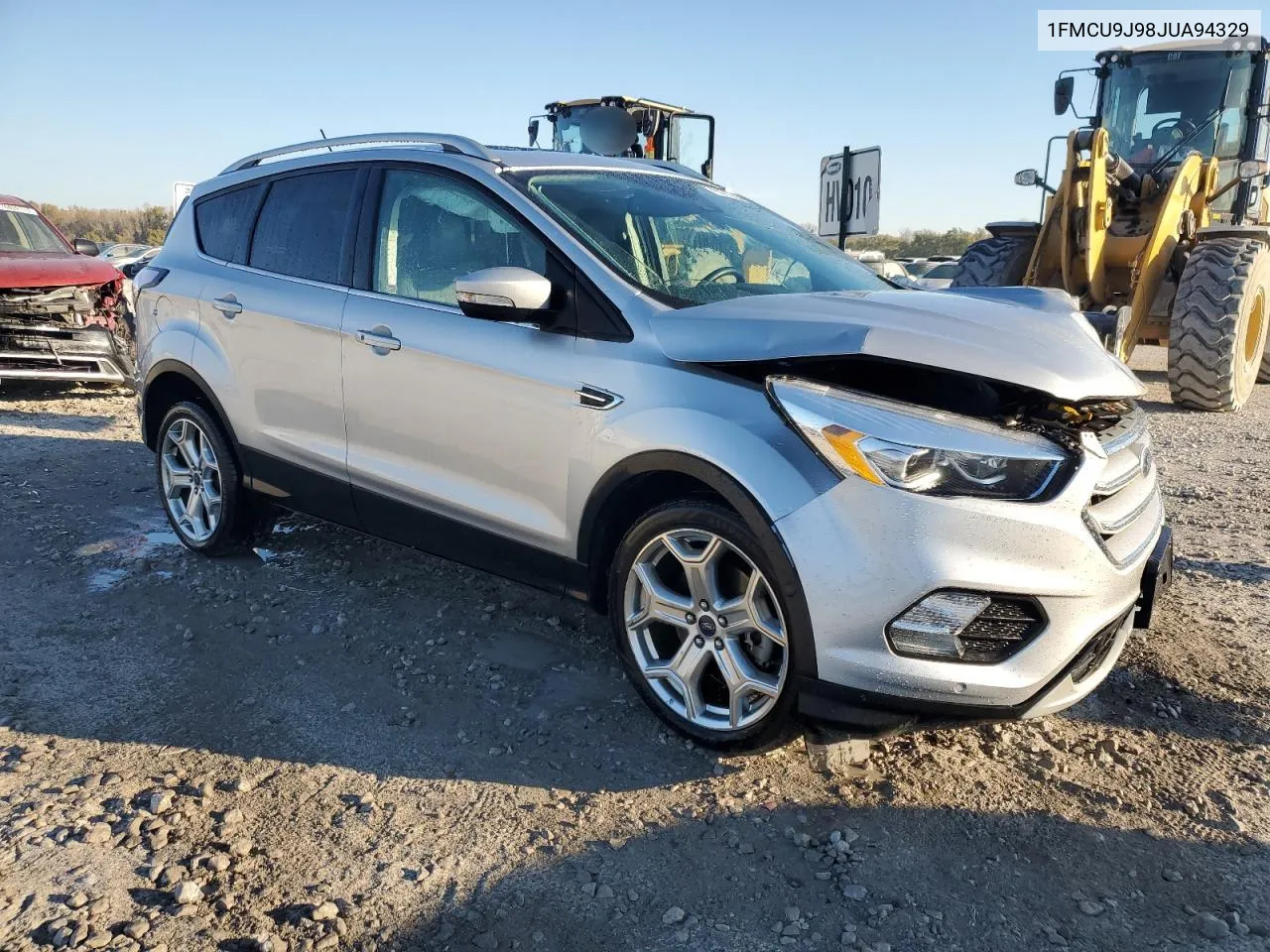 1FMCU9J98JUA94329 2018 Ford Escape Titanium