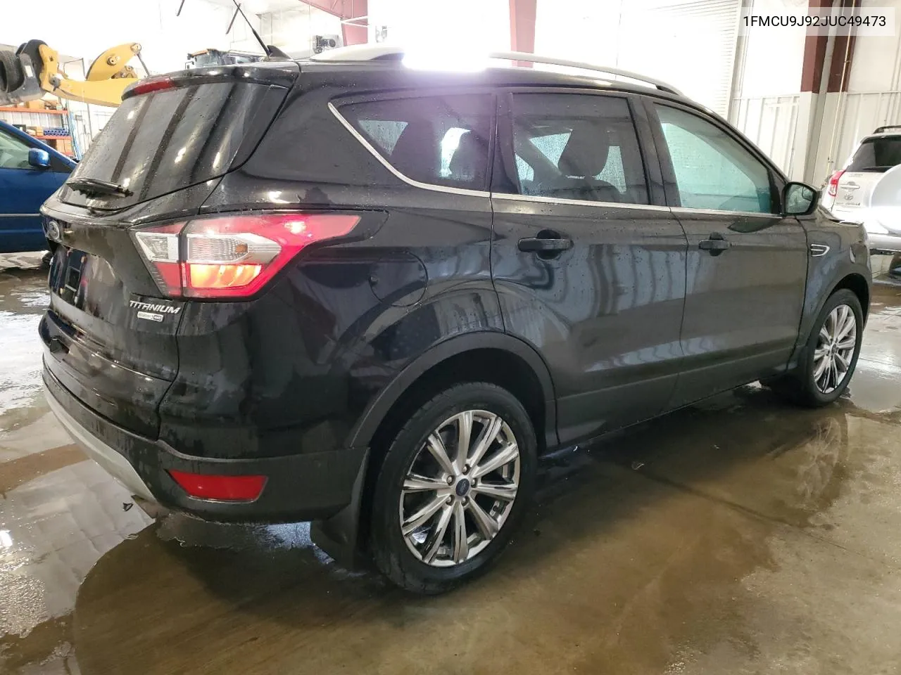 1FMCU9J92JUC49473 2018 Ford Escape Titanium