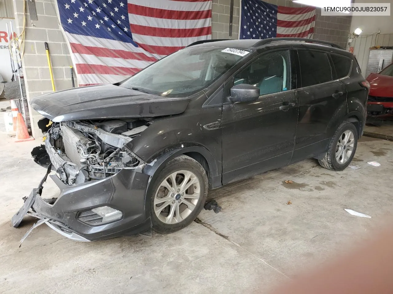 1FMCU9GD0JUB23057 2018 Ford Escape Se