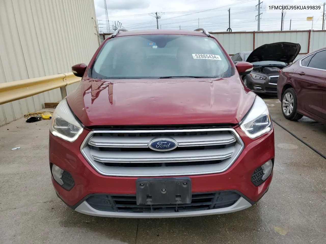 1FMCU0J95KUA99839 2019 Ford Escape Titanium