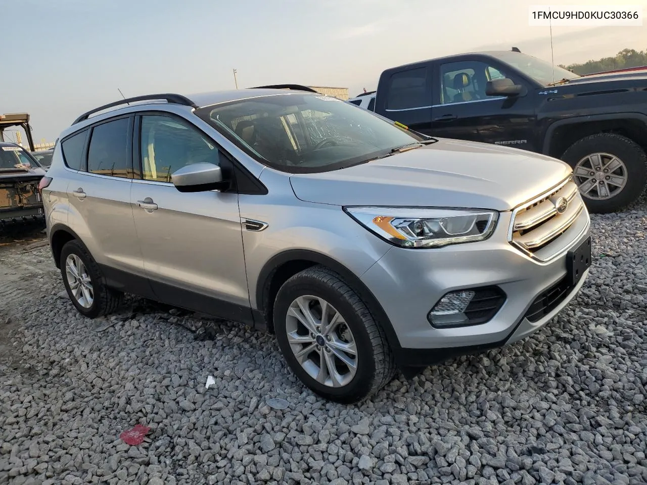 1FMCU9HD0KUC30366 2019 Ford Escape Sel