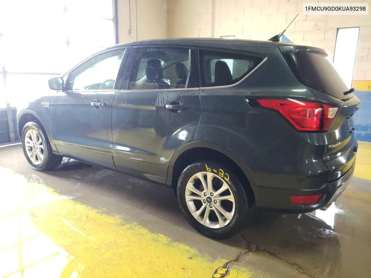 2019 Ford Escape Se VIN: 1FMCU9GD0KUA93298 Lot: 72475394