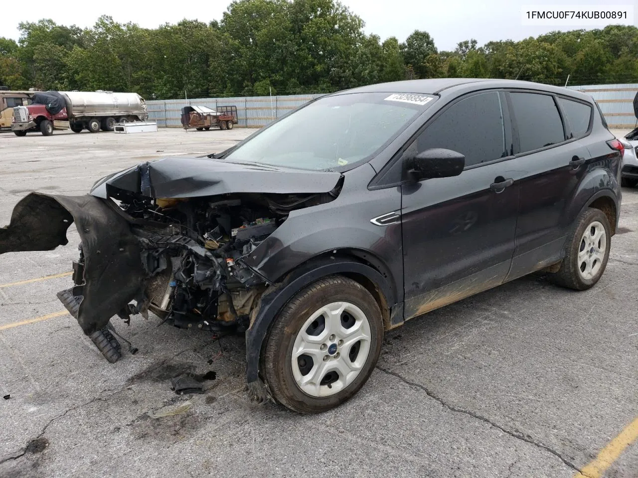 2019 Ford Escape S VIN: 1FMCU0F74KUB00891 Lot: 73298954