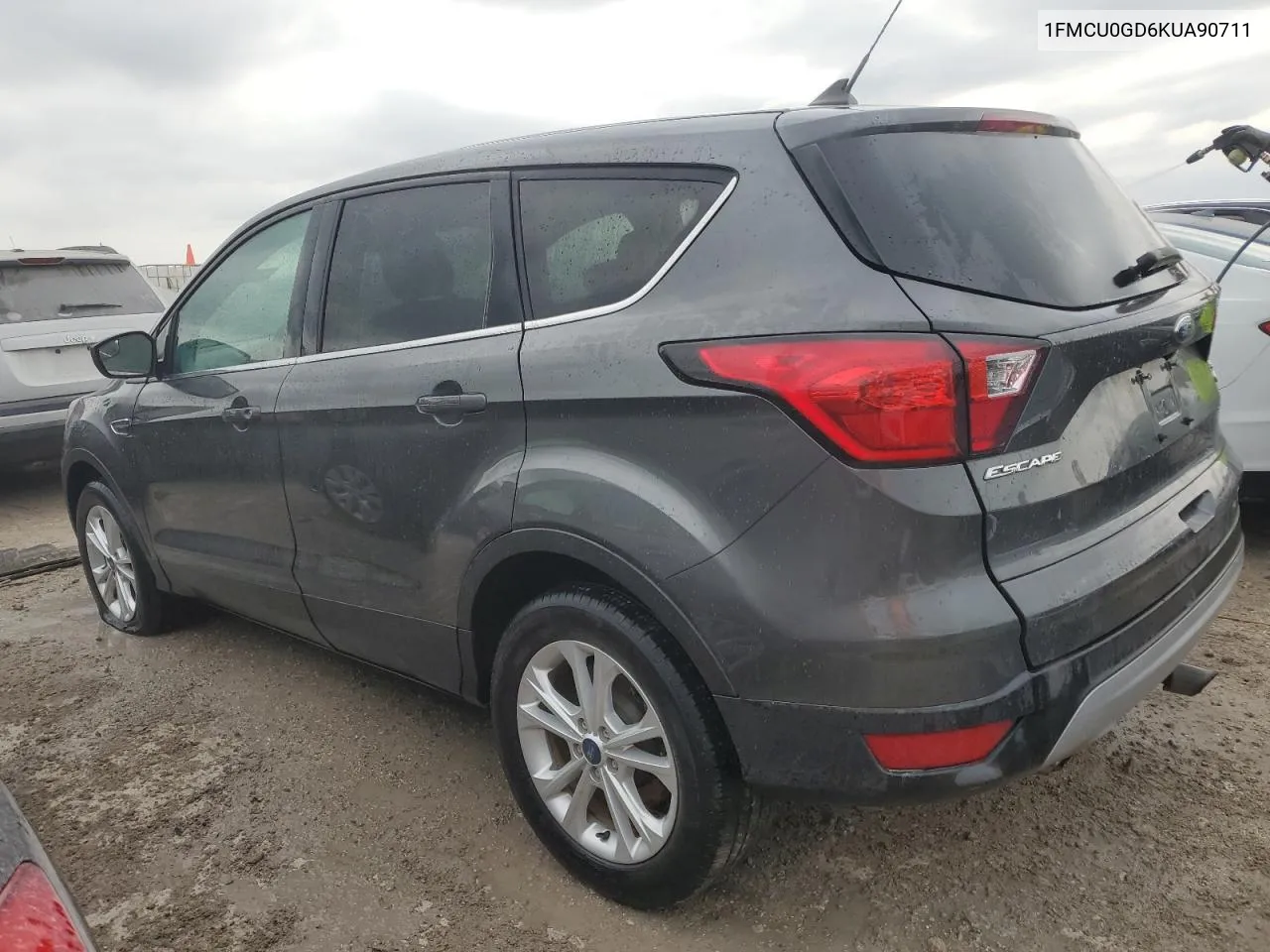 2019 Ford Escape Se VIN: 1FMCU0GD6KUA90711 Lot: 74232114