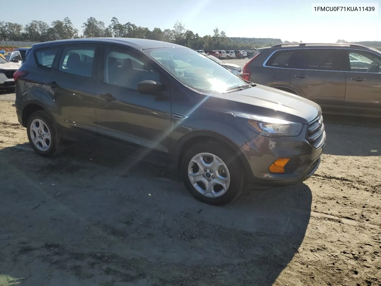 2019 Ford Escape S VIN: 1FMCU0F71KUA11439 Lot: 74448144