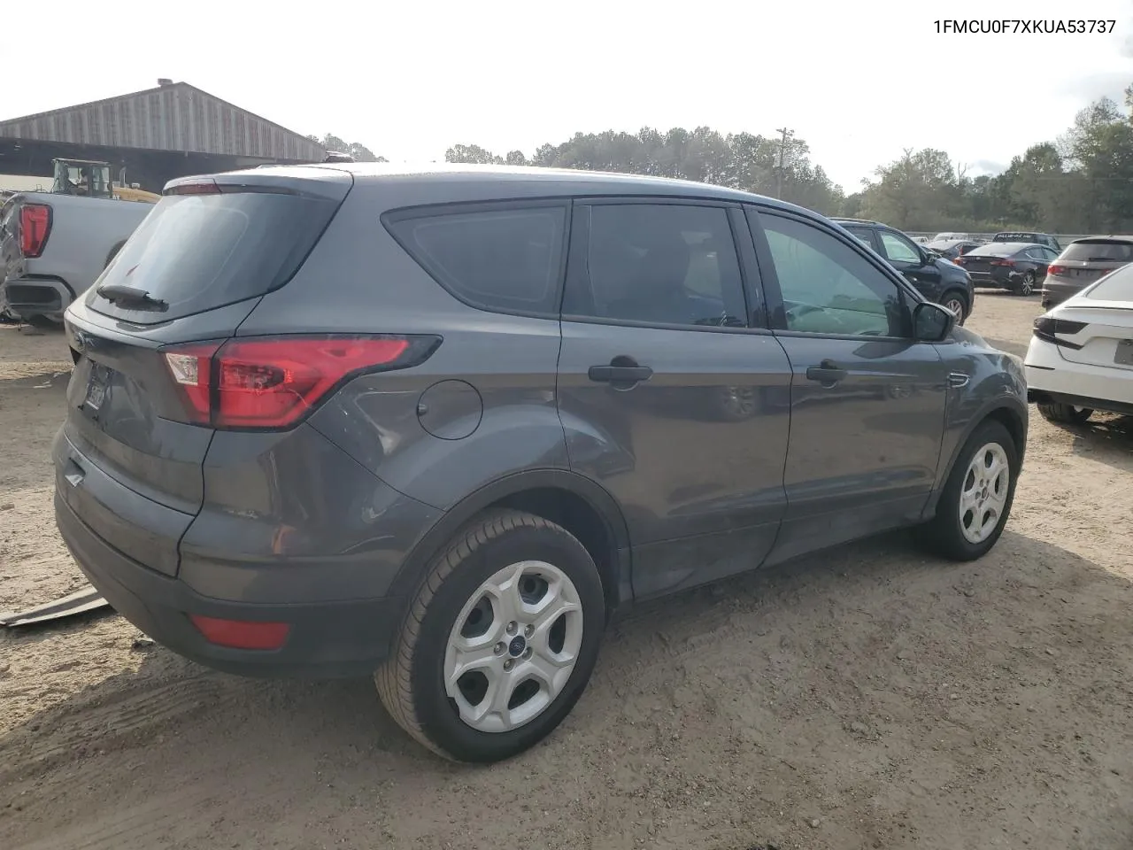 2019 Ford Escape S VIN: 1FMCU0F7XKUA53737 Lot: 75668004