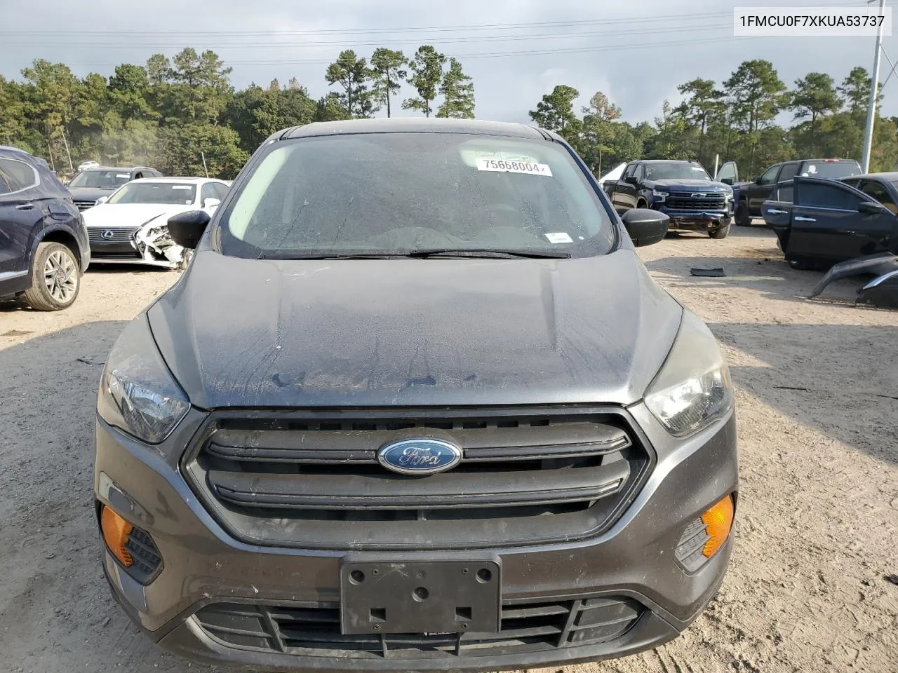 2019 Ford Escape S VIN: 1FMCU0F7XKUA53737 Lot: 75668004