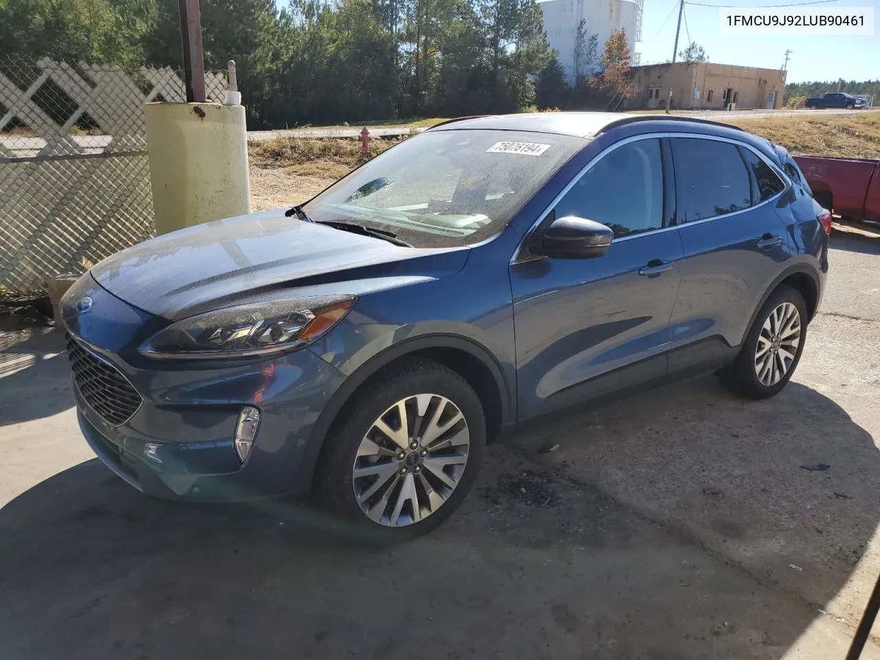 2020 Ford Escape Titanium VIN: 1FMCU9J92LUB90461 Lot: 75076194