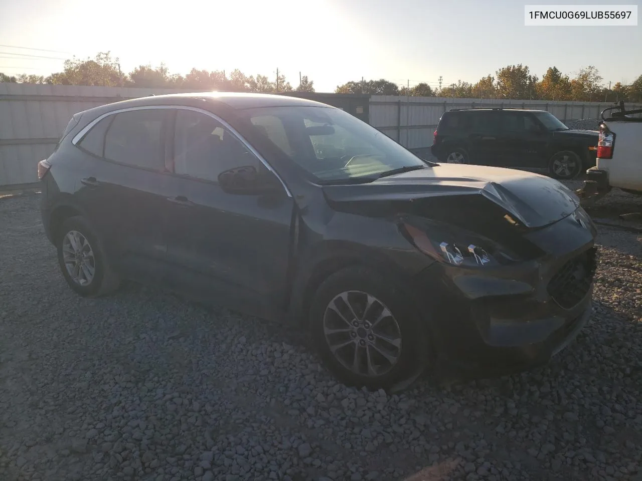 2020 Ford Escape Se VIN: 1FMCU0G69LUB55697 Lot: 77489844