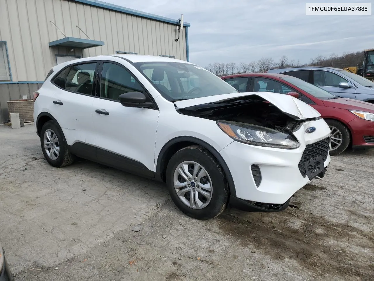 2020 Ford Escape S VIN: 1FMCU0F65LUA37888 Lot: 81523104