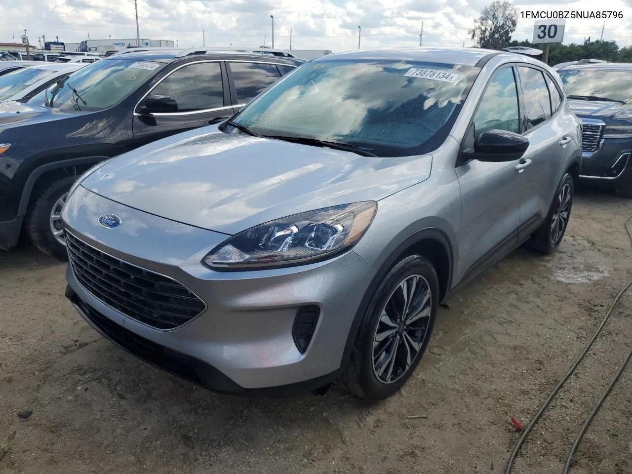 2022 Ford Escape Se VIN: 1FMCU0BZ5NUA85796 Lot: 73878134