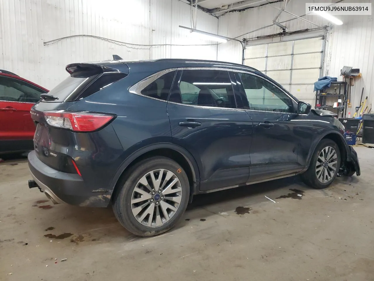 2022 Ford Escape Titanium VIN: 1FMCU9J96NUB63914 Lot: 77961604