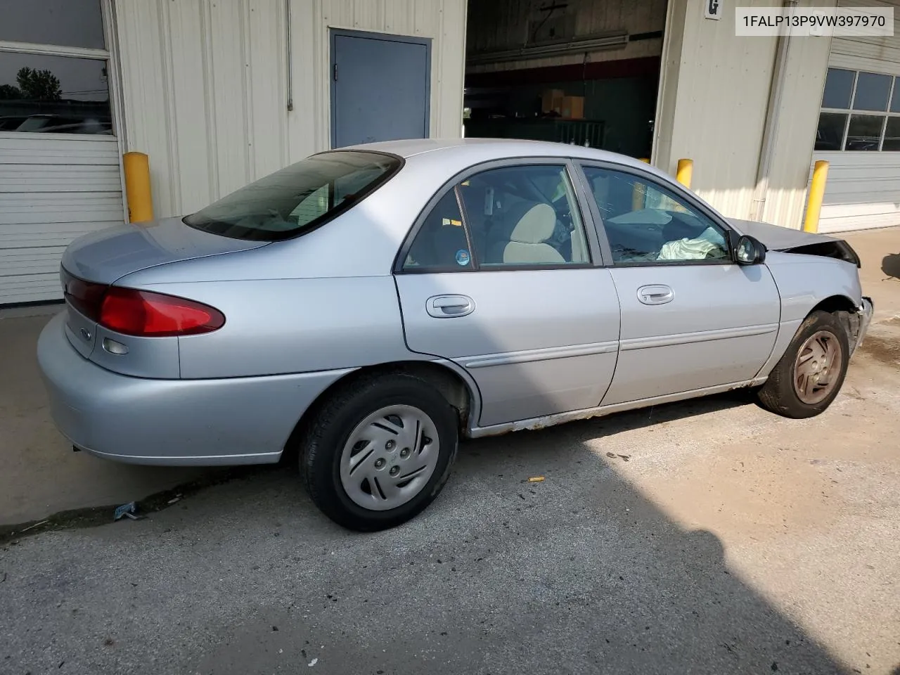 1997 Ford Escort Lx VIN: 1FALP13P9VW397970 Lot: 71040544