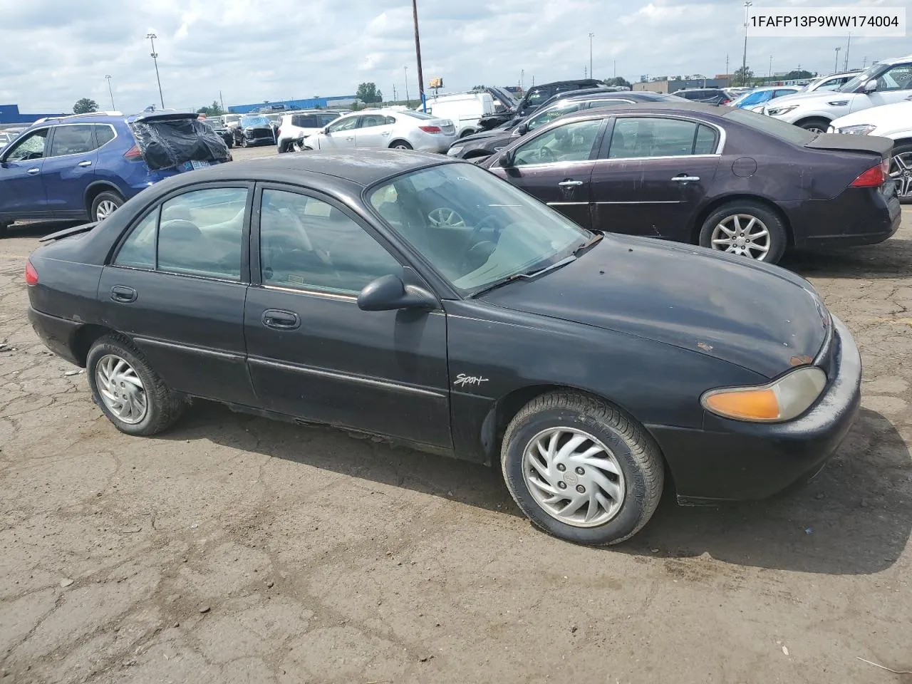 1998 Ford Escort Se VIN: 1FAFP13P9WW174004 Lot: 65843664