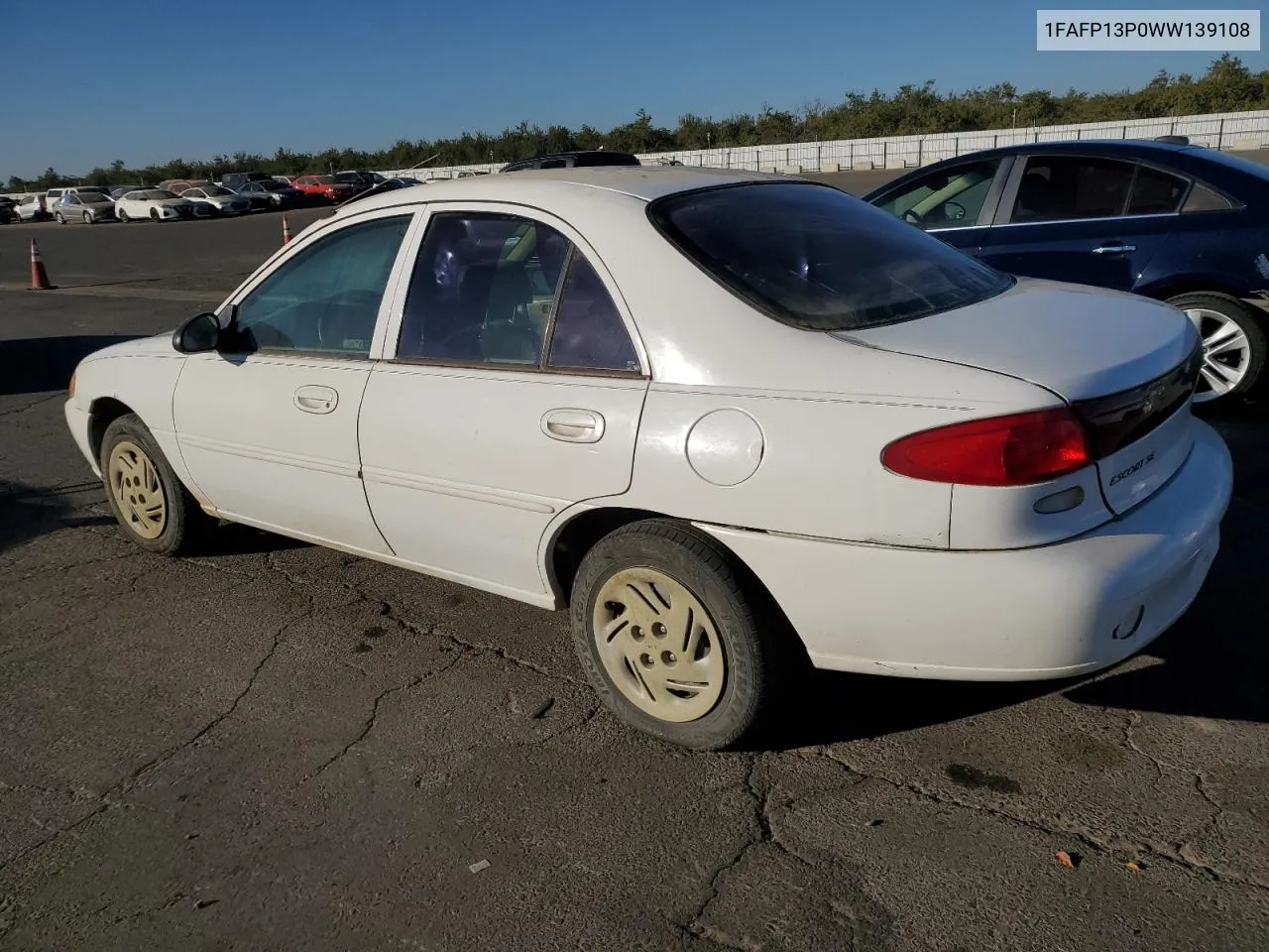 1998 Ford Escort Se VIN: 1FAFP13P0WW139108 Lot: 76935594