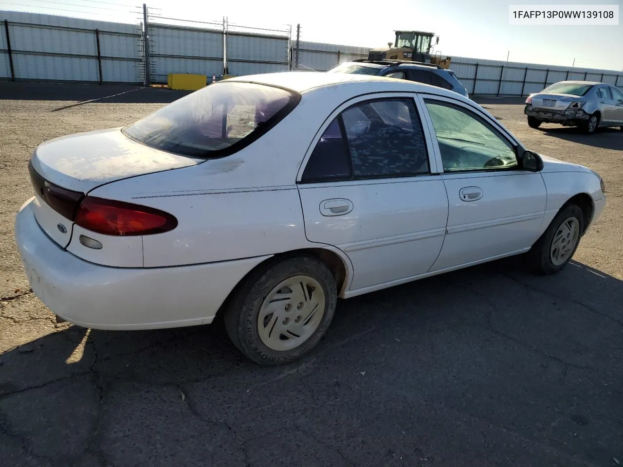 1998 Ford Escort Se VIN: 1FAFP13P0WW139108 Lot: 76935594