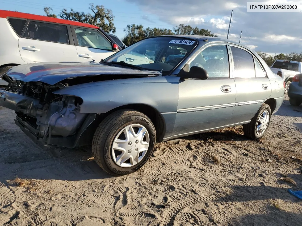 1999 Ford Escort Se VIN: 1FAFP13P8XW292868 Lot: 78498564