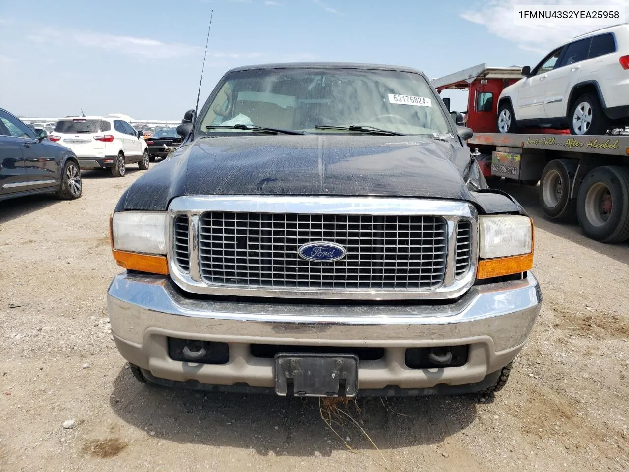 2000 Ford Excursion Limited VIN: 1FMNU43S2YEA25958 Lot: 63176824