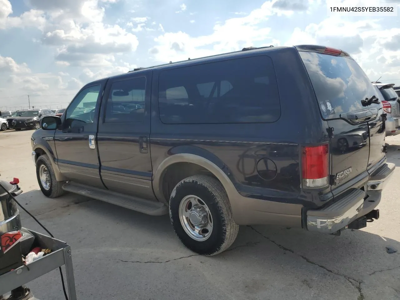 2000 Ford Excursion Limited VIN: 1FMNU42S5YEB35582 Lot: 70335684