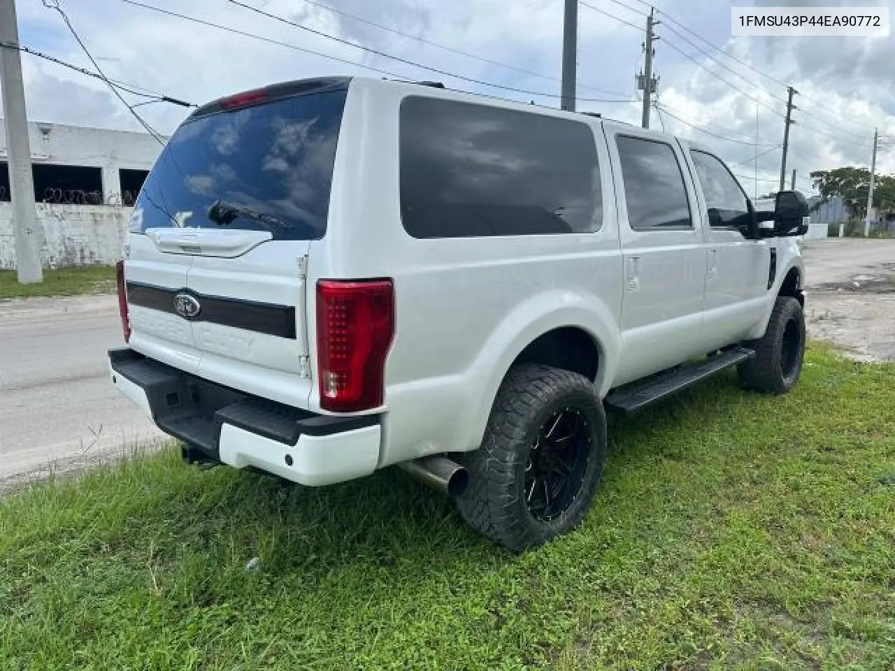 2004 Ford Excursion Limited VIN: 1FMSU43P44EA90772 Lot: 75058414