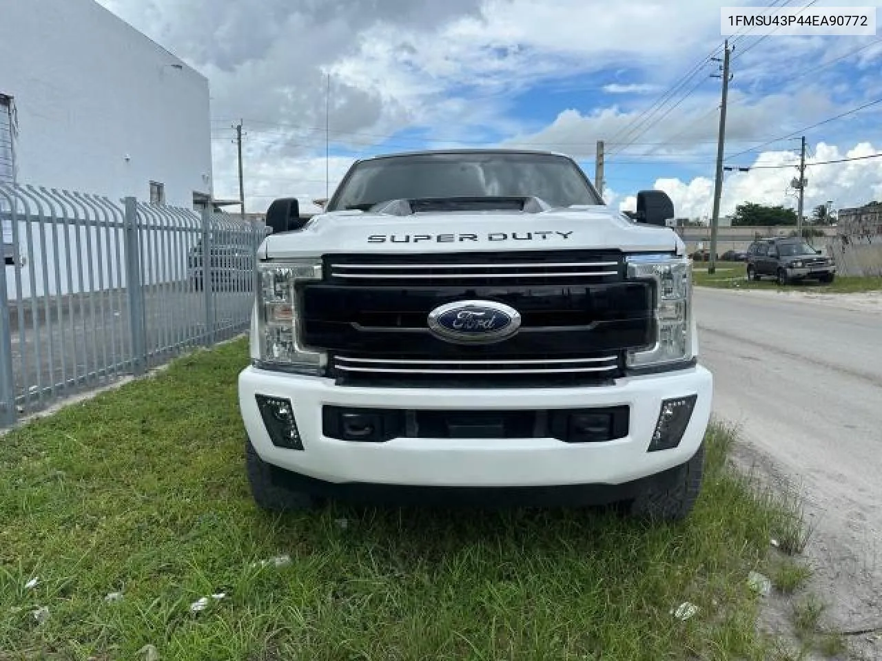 2004 Ford Excursion Limited VIN: 1FMSU43P44EA90772 Lot: 75058414