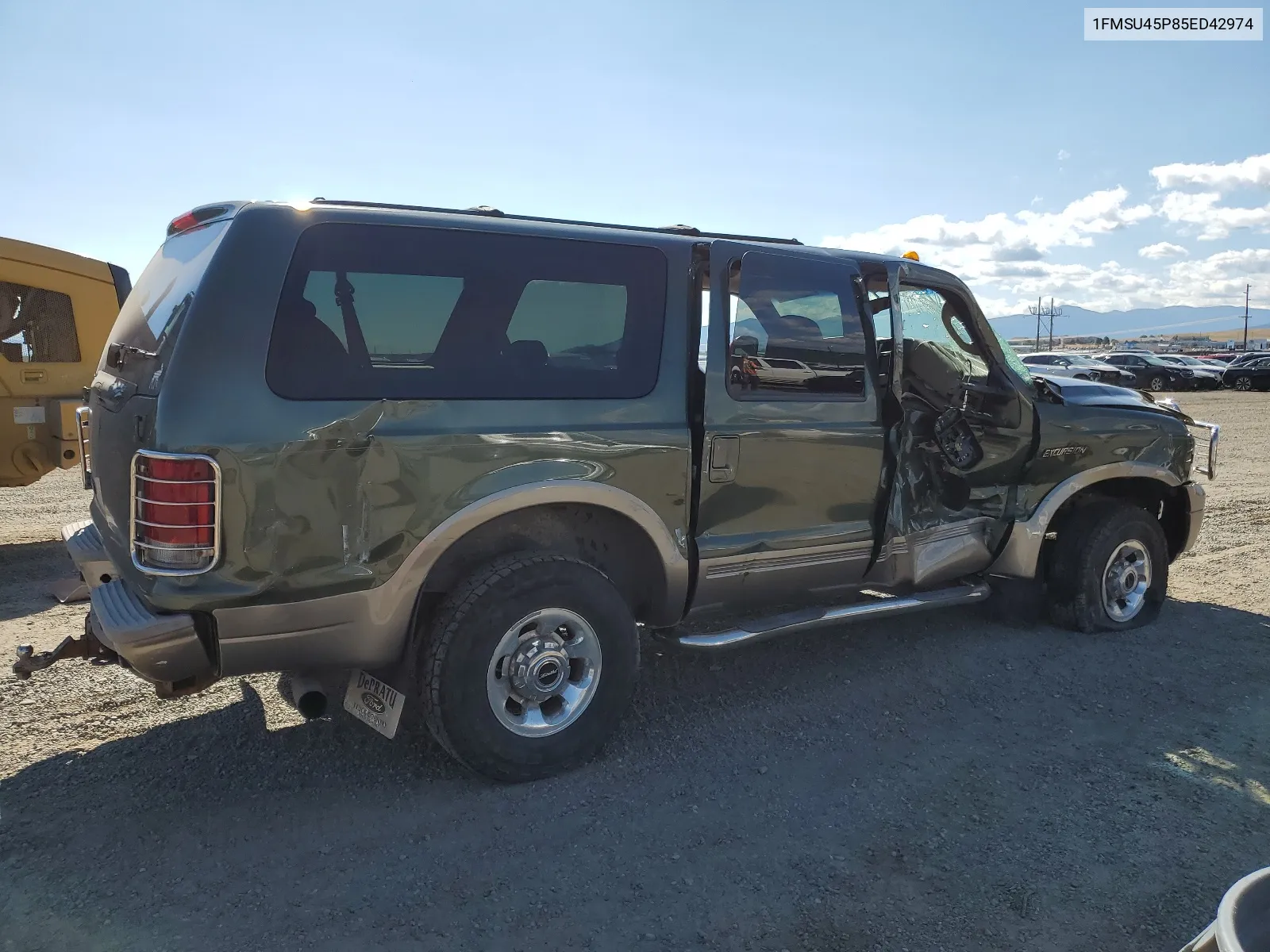 2005 Ford Excursion Eddie Bauer VIN: 1FMSU45P85ED42974 Lot: 64647644