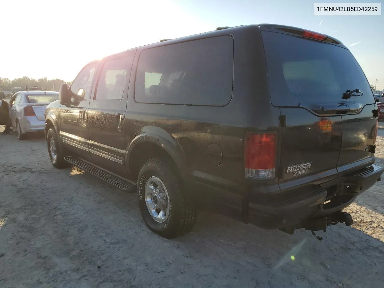 2005 Ford Excursion Limited VIN: 1FMNU42L85ED42259 Lot: 78135054