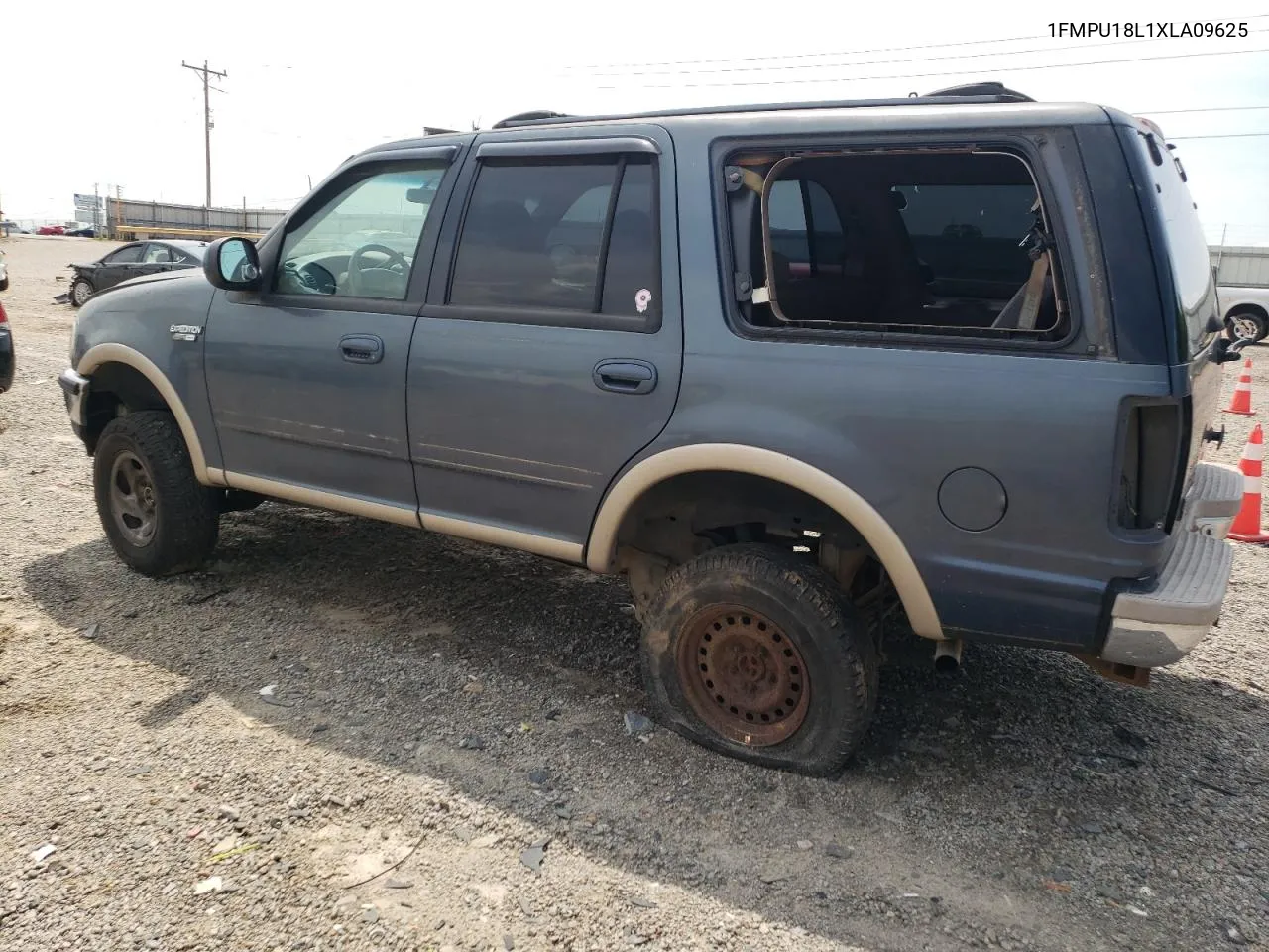 1999 Ford Expedition VIN: 1FMPU18L1XLA09625 Lot: 65663194