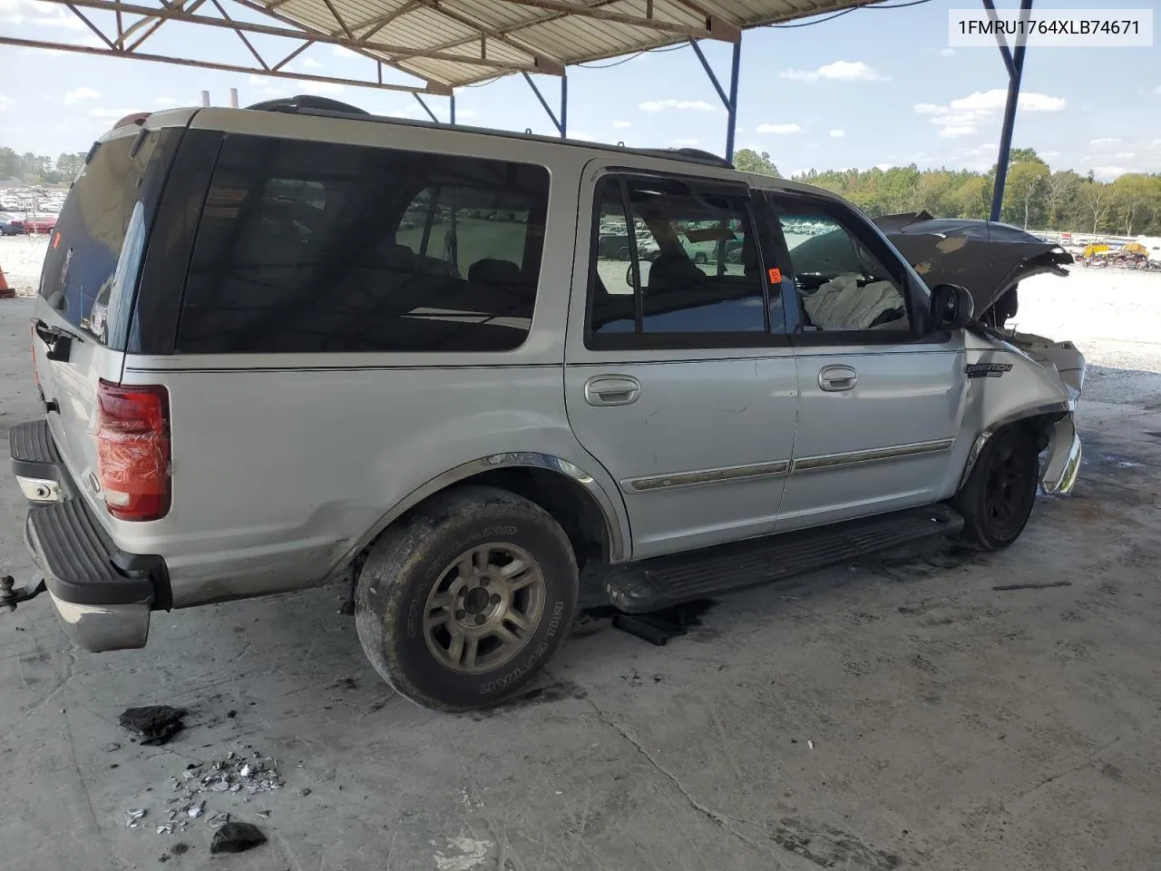 1999 Ford Expedition VIN: 1FMRU1764XLB74671 Lot: 70695974